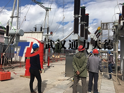 安徽合肥供电公司110KV隔离开关交流耐压试验现场