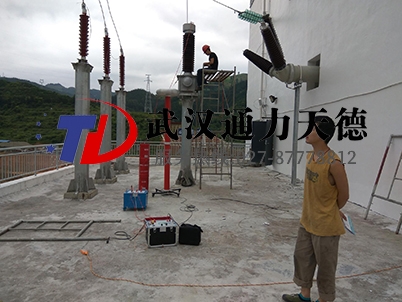 贵州从江县榕江水电站35KV电压互感器交流耐压现场